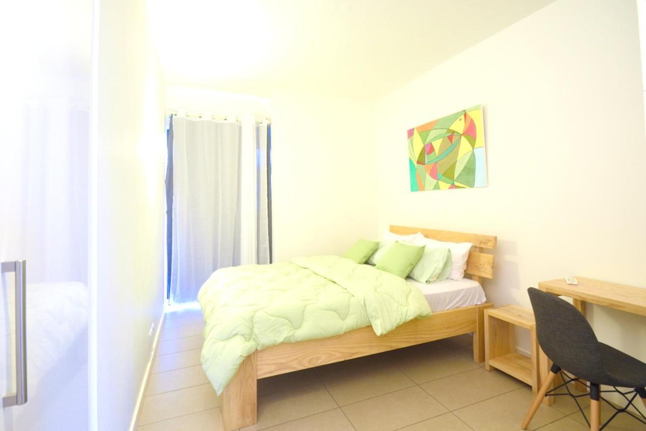 Apartment With 3 Bedrooms In Roches Noires, With Wonderful Sea View, Shared Pool, Terrace Rivière du Rempart Exterior foto