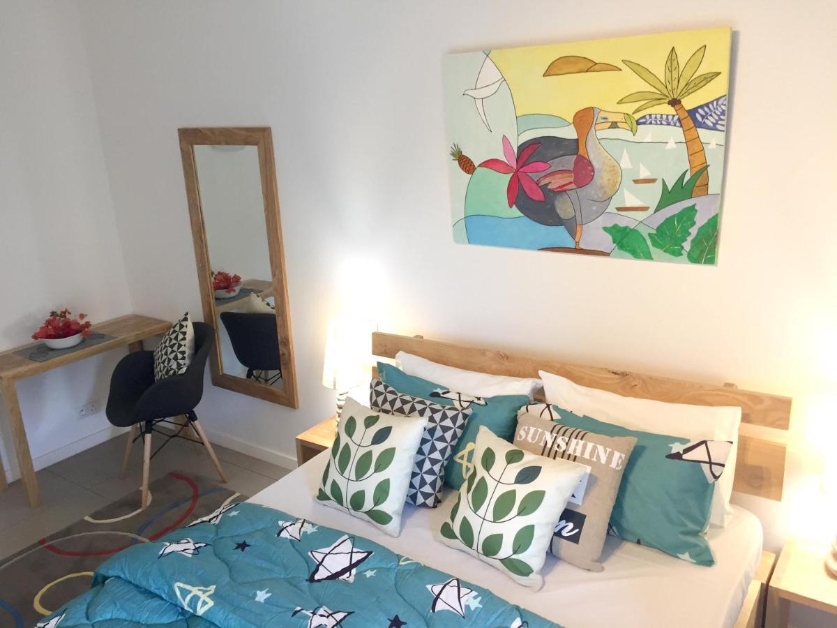 Apartment With 3 Bedrooms In Roches Noires, With Wonderful Sea View, Shared Pool, Terrace Rivière du Rempart Exterior foto